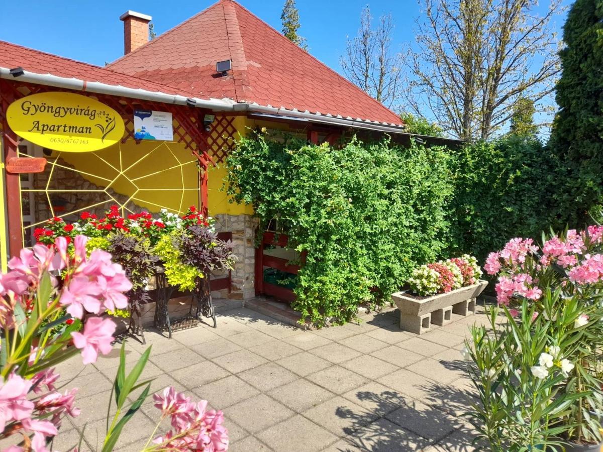Gyöngyvirág Apartment Romhány Exterior foto